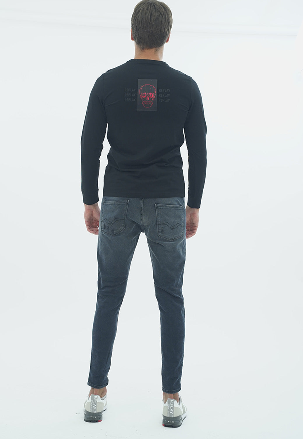 טי שירט לייקרה ארוכה עם הדפס גולגולת בגב גברים