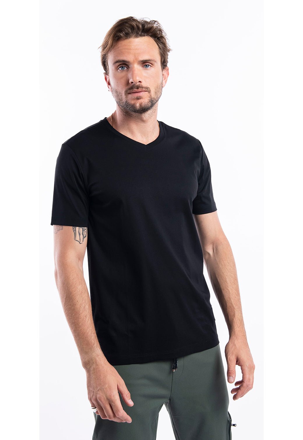 טי שירט וי | גברים BLUE / L