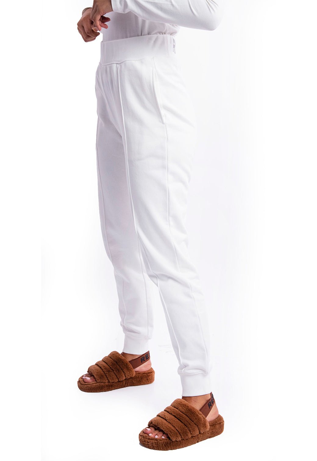 מכנסי טרנינג לוגו מותן | נשים WHITE / S