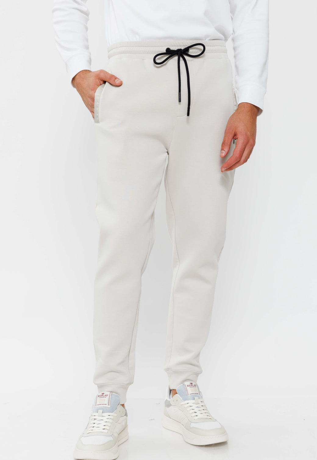 מכנסיים ארוכים לוגו בצד בצבע לבן