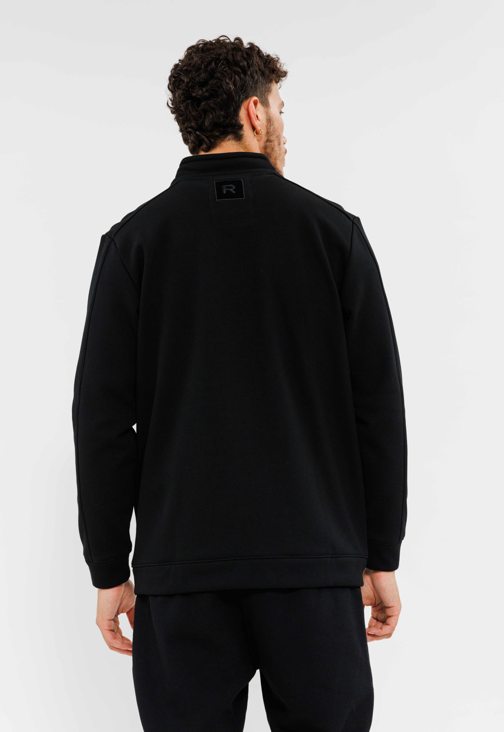 ג'קט עם רוכסן לגברים בצבע שחור