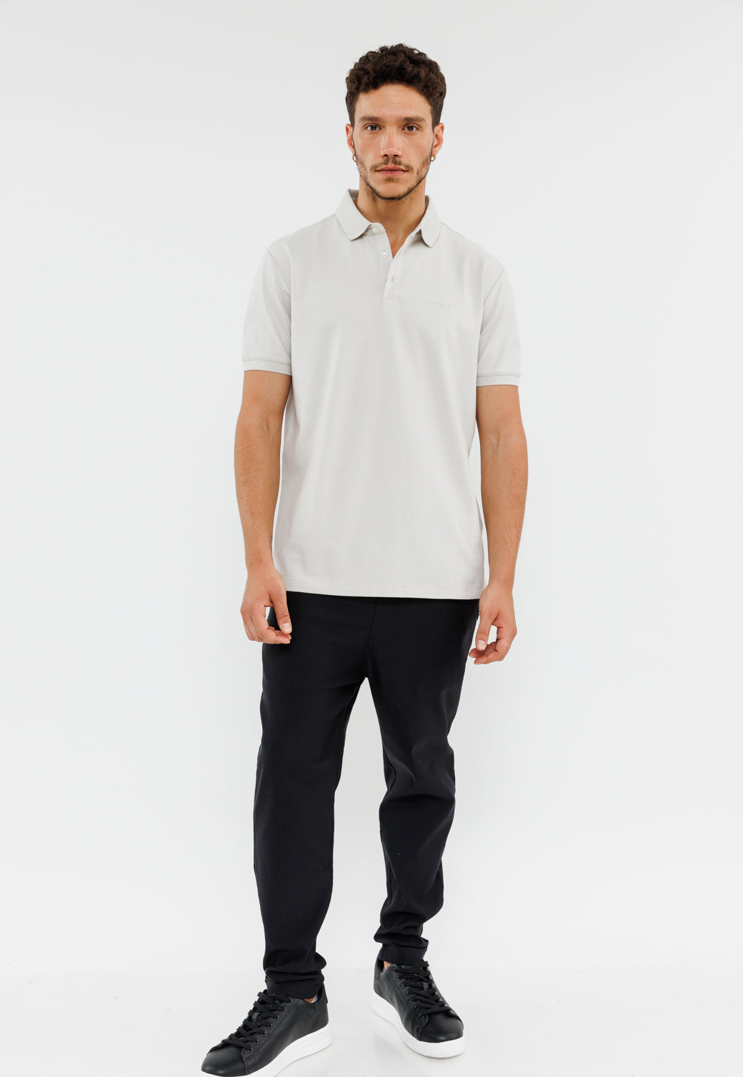 חולצת פולו קצרה מבד פיקה לגברים בצבע אפור