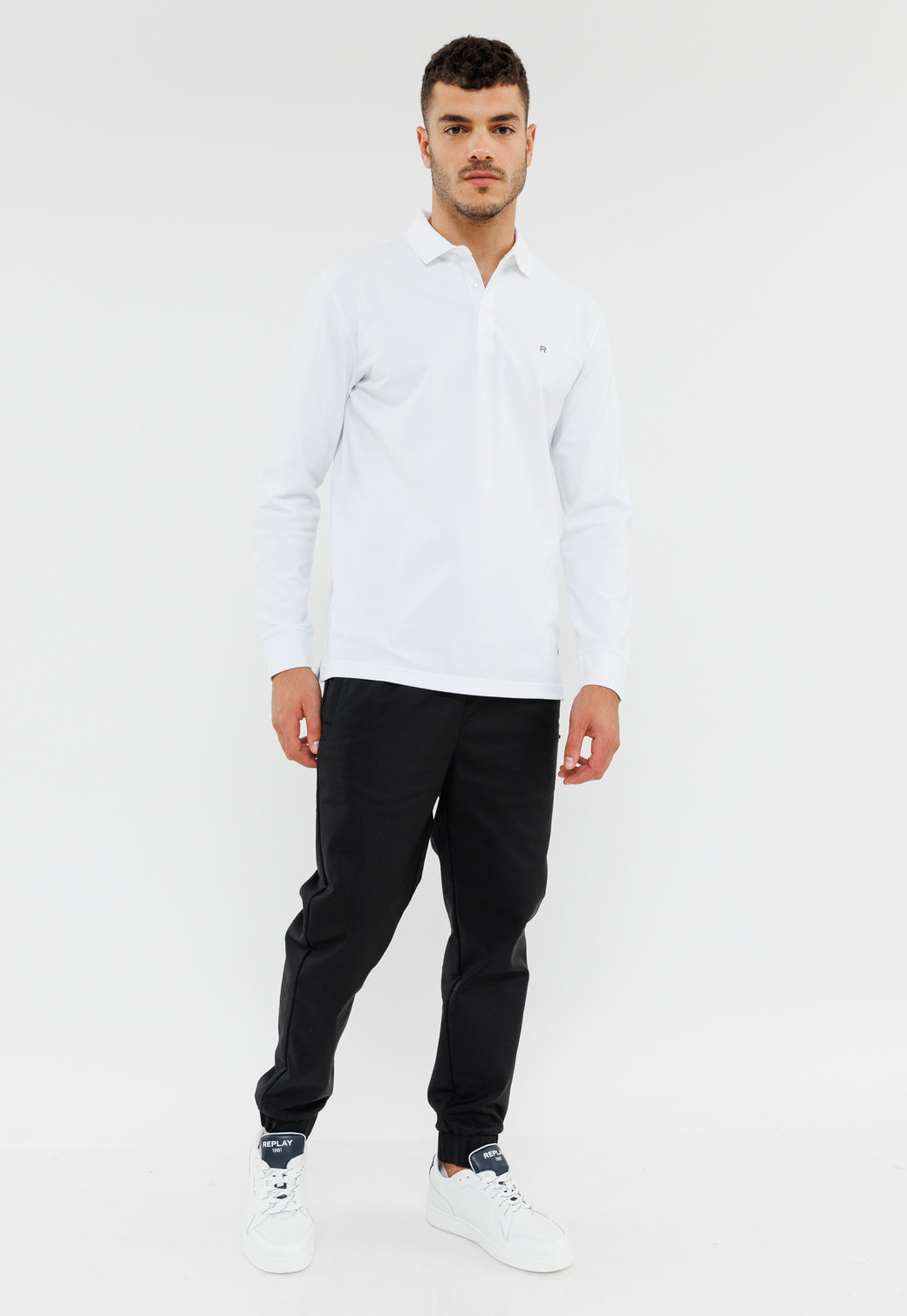 חולצת פולו פיקה בצבע לבן