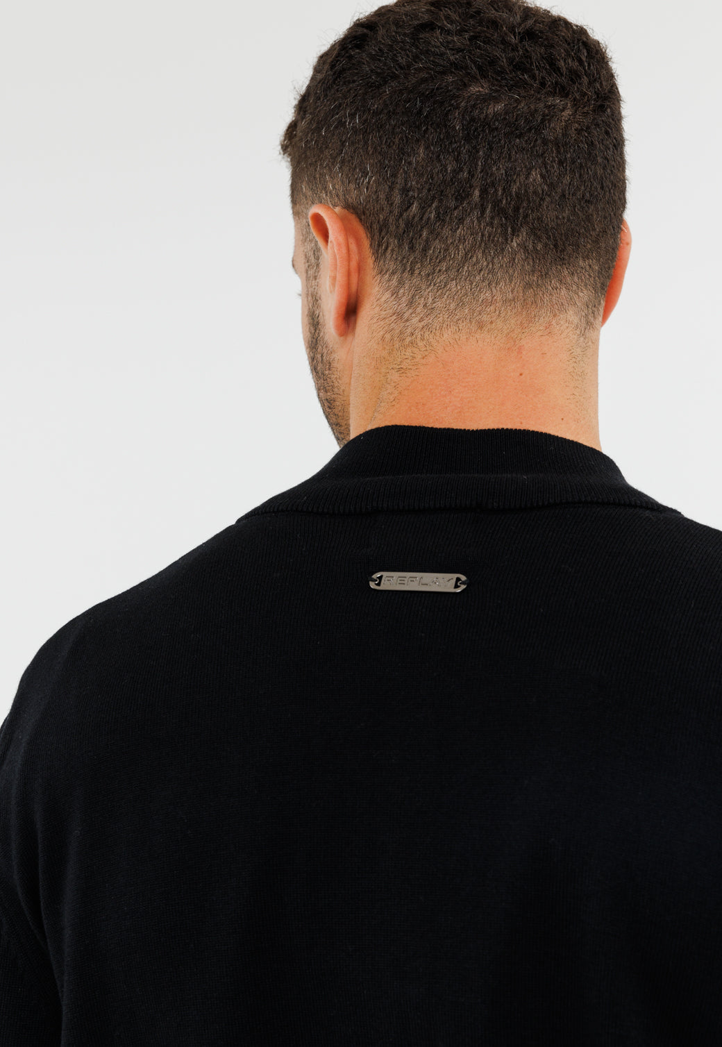 סריג עם רוכסן לגברים בצבע חום