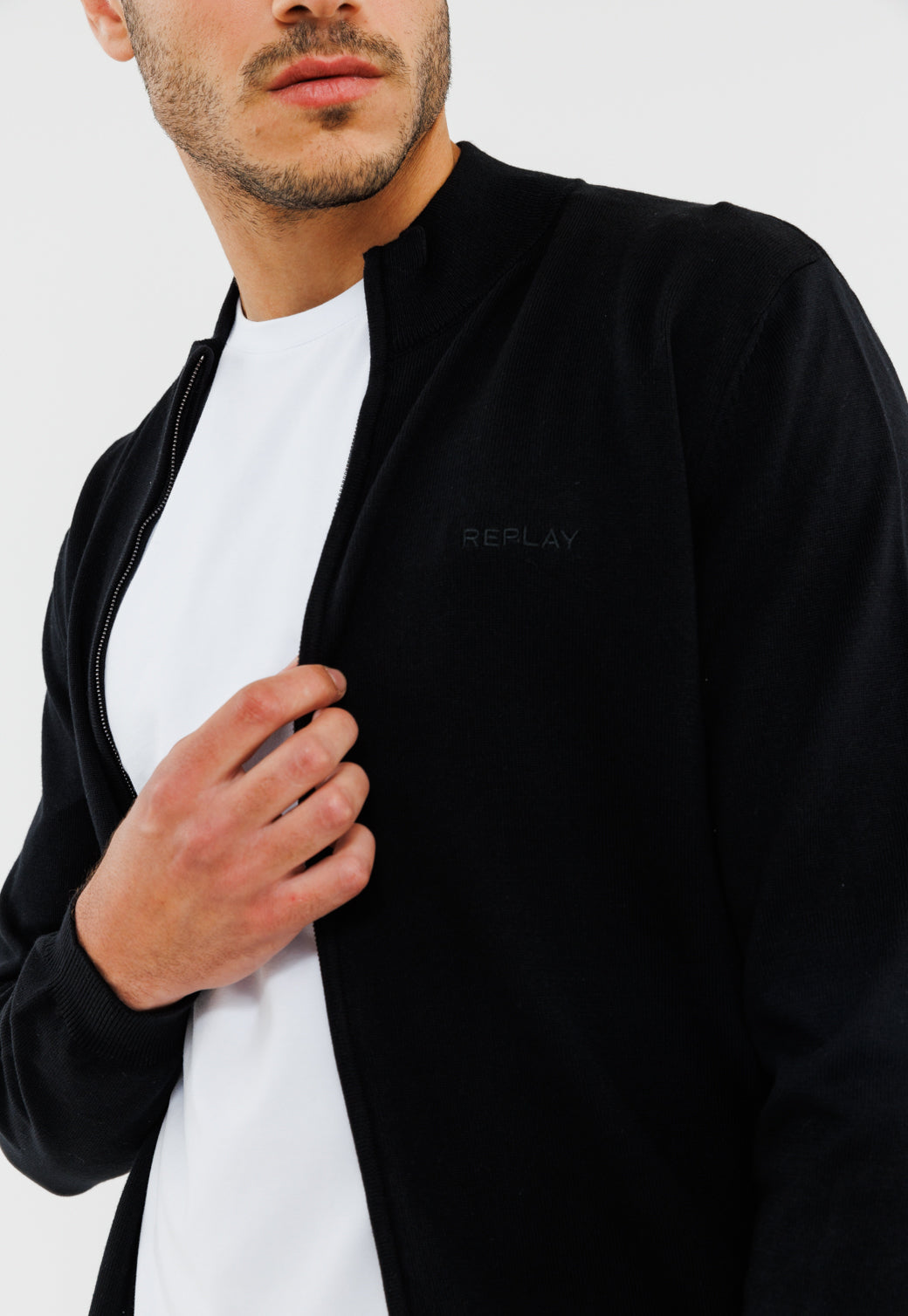 סריג עם רוכסן לגברים בצבע חום