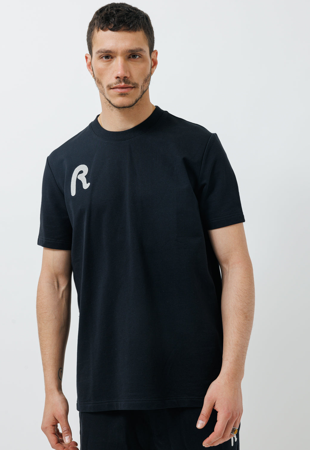 חליפת 2 חלקים טרי קצרה לגברים בצבע שחור