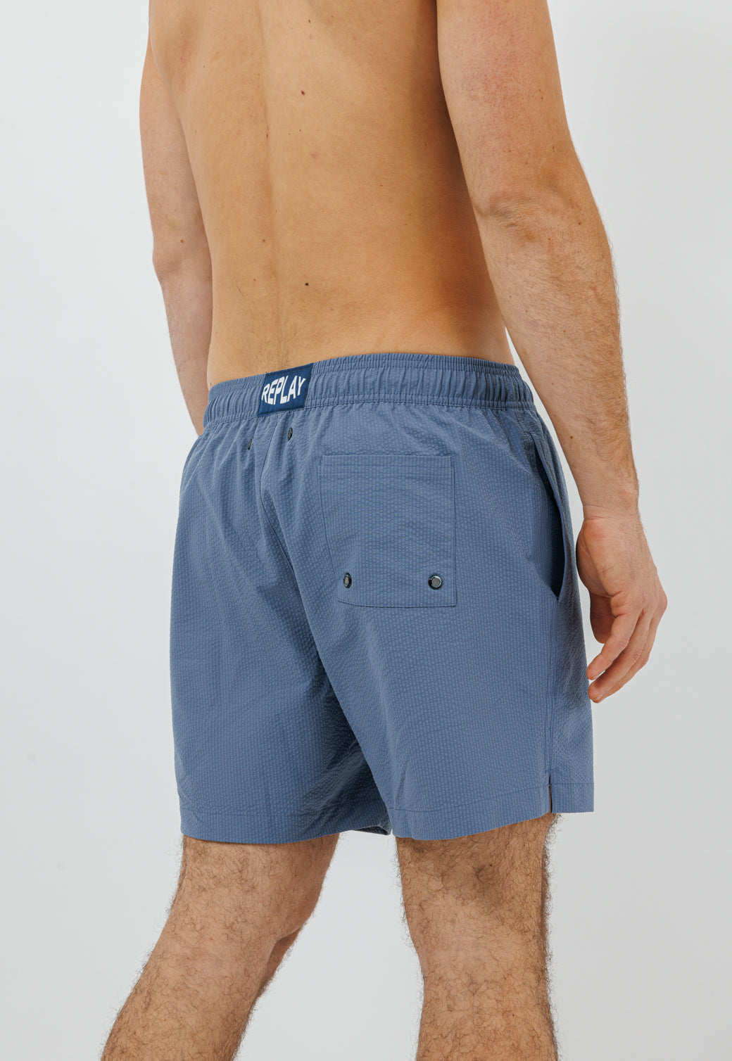 בגד ים לגברים בצבע ג'ינס