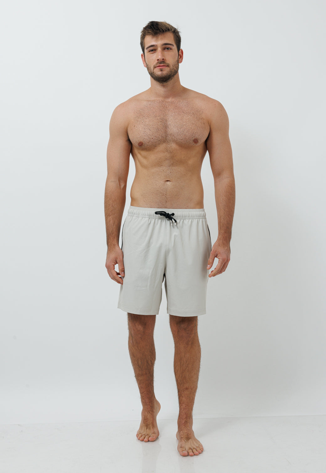 בגד ים לגברים בצבע אבן