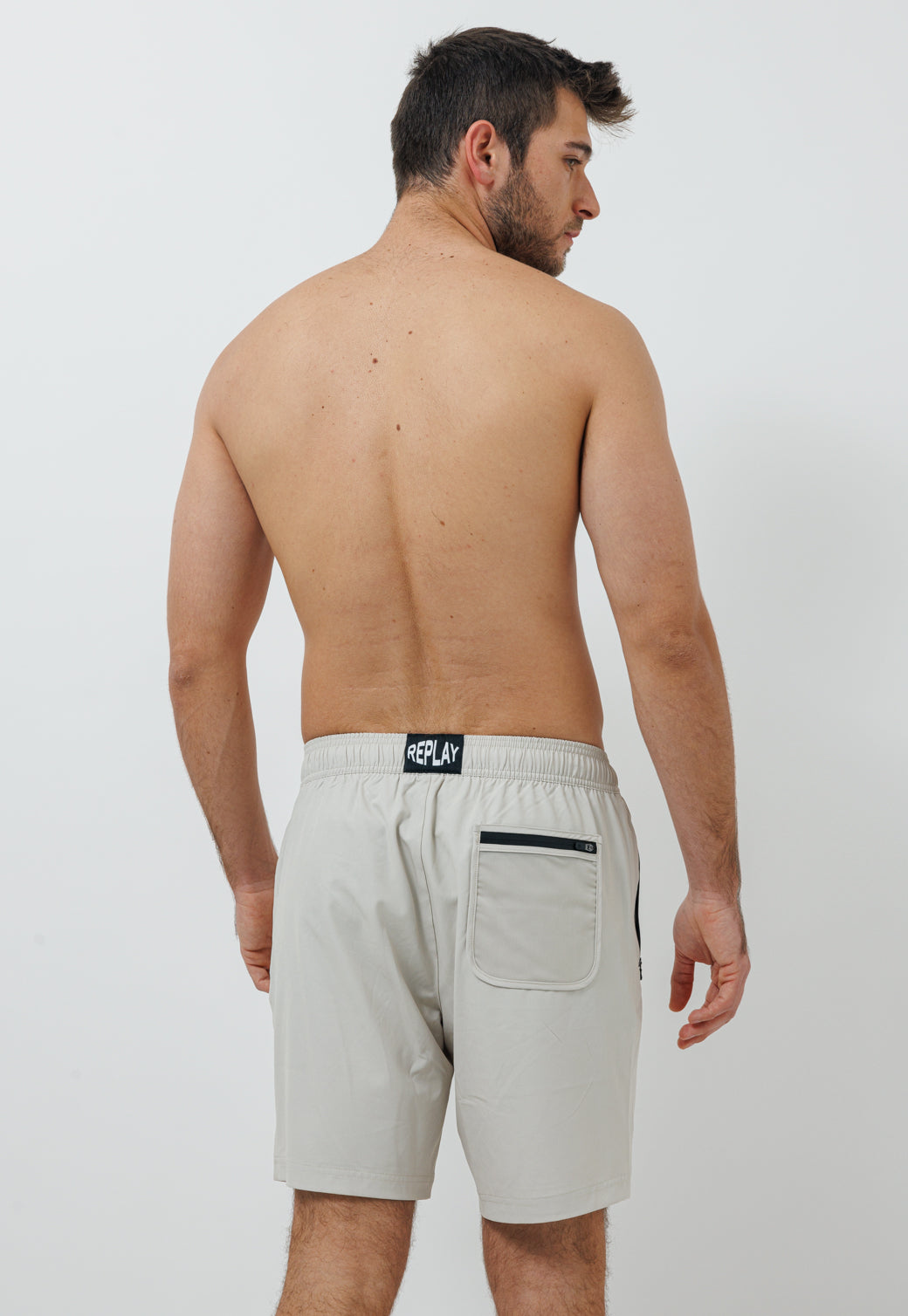 בגד ים לגברים בצבע אבן