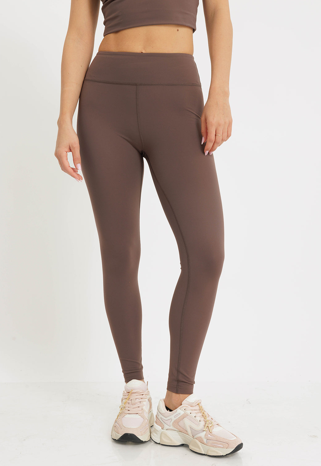 טייץ ספורטיבי מחטב ארוך בצבע חום