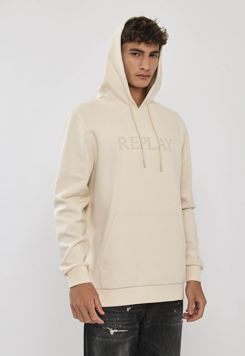 קפוצ’ון לגברים בצבע בז' עם לוגו