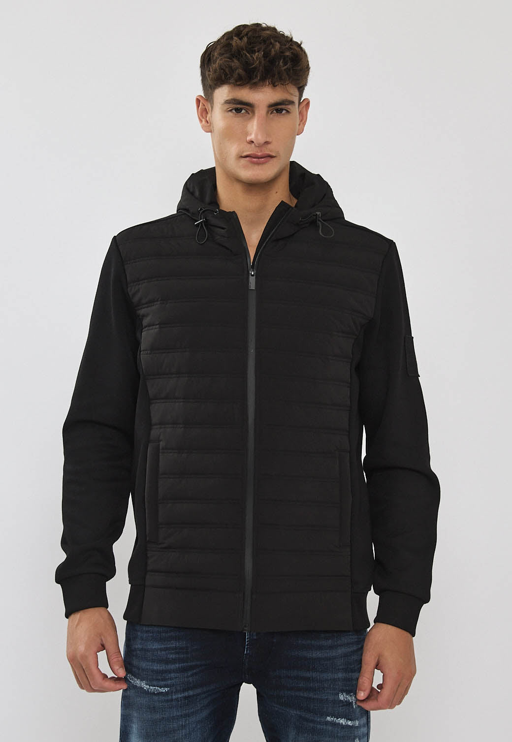 ג'קט לגברים עם רוכסן בצבע שחור