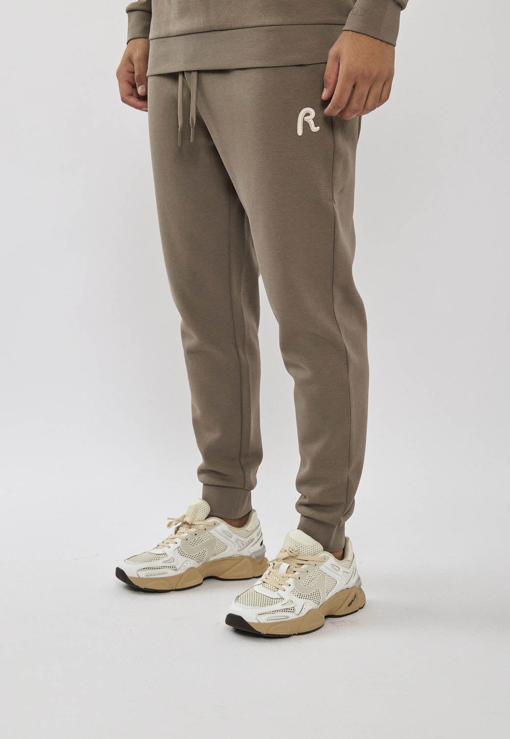 חליפת טרנינג שני חלקים ריפליי לגברים בצבע חום