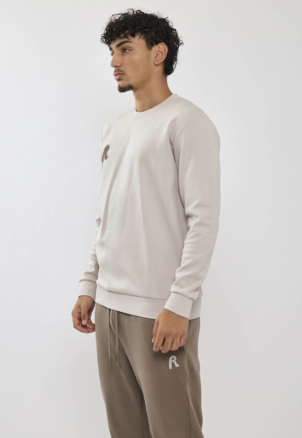 חליפת טרנינג לגברים בצבע בז׳