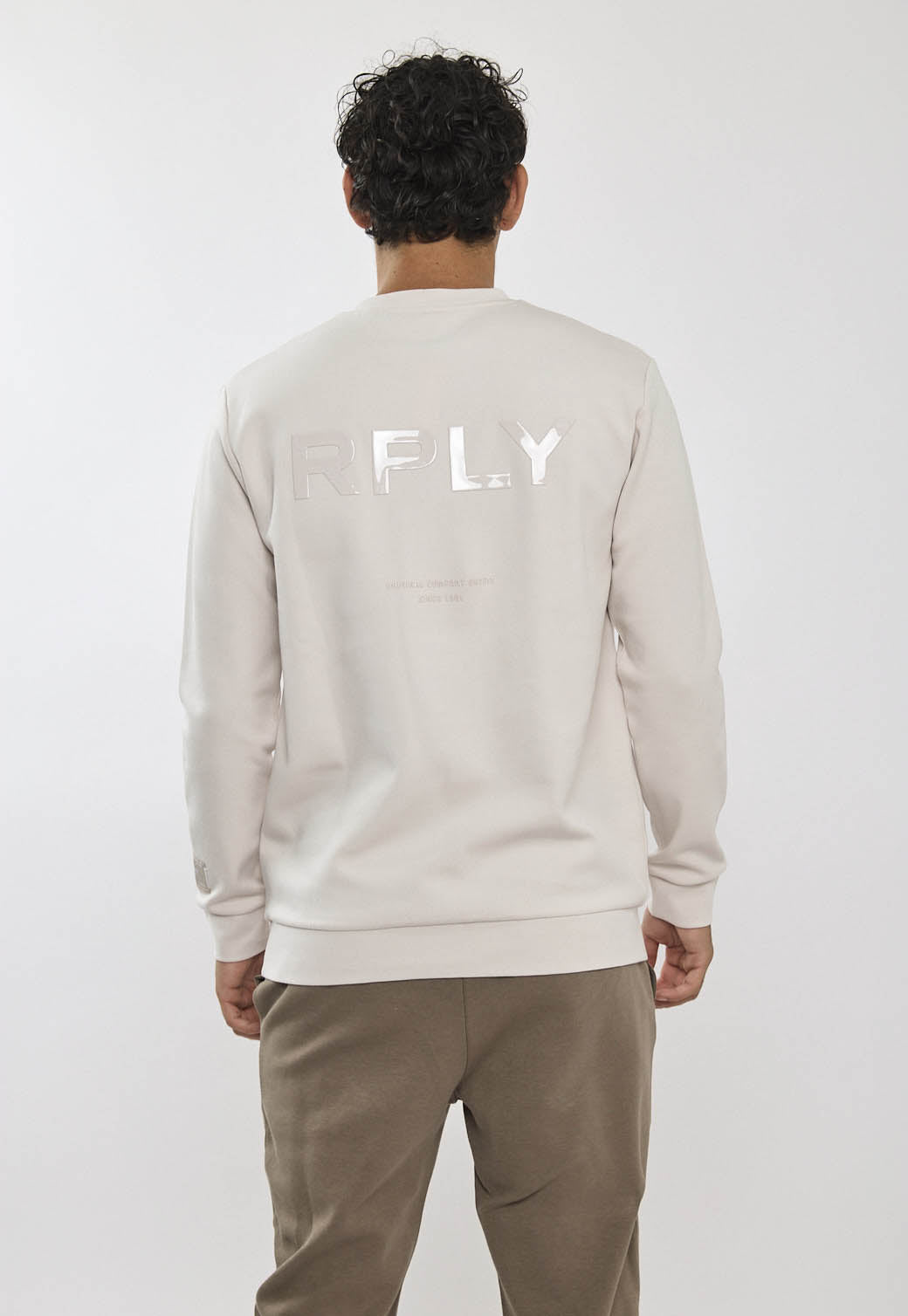 חליפת טרנינג שני חלקים לגברים בצבע שמנת