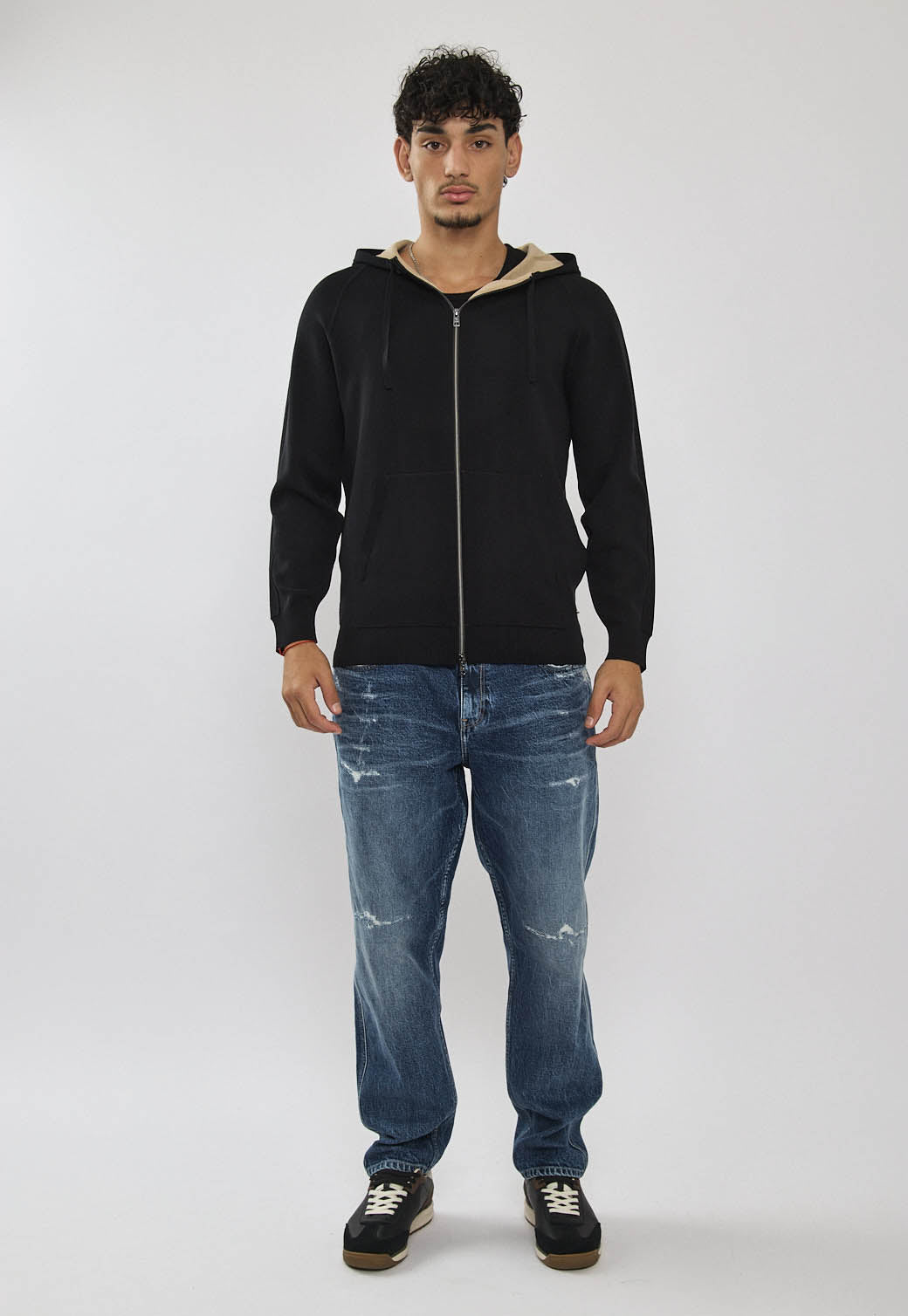 קפוצ'ון סרוג לגברים בצבע שחור עם רוכסן קדמי