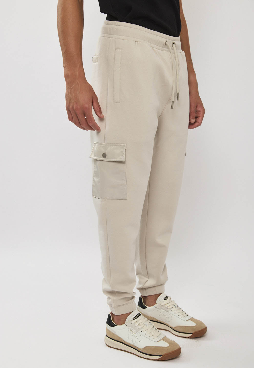 מכנסי ג׳וגר ולור לגברים בצבע חול