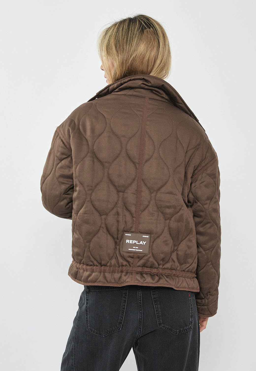 מעיל לנשים בצבע חום