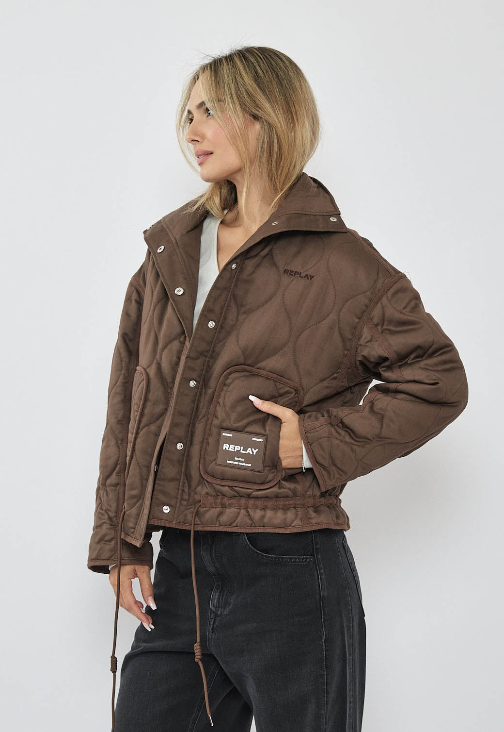 מעיל לנשים בצבע חום