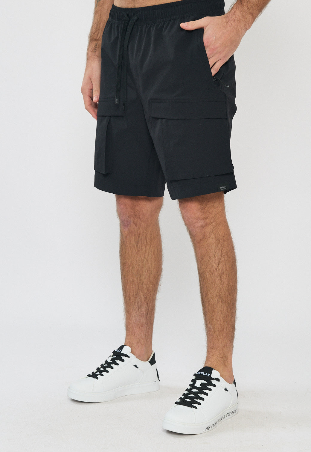 מכנסי קרגו קצרים לגברים