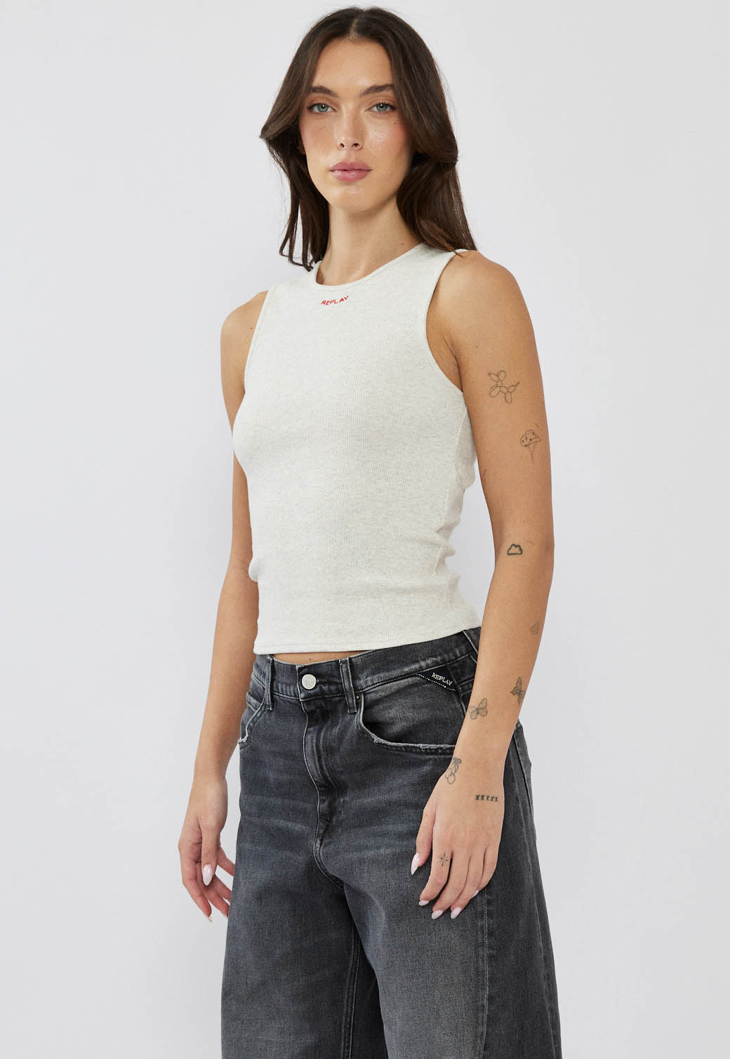 טופ ריב לנשים בצבע אפור