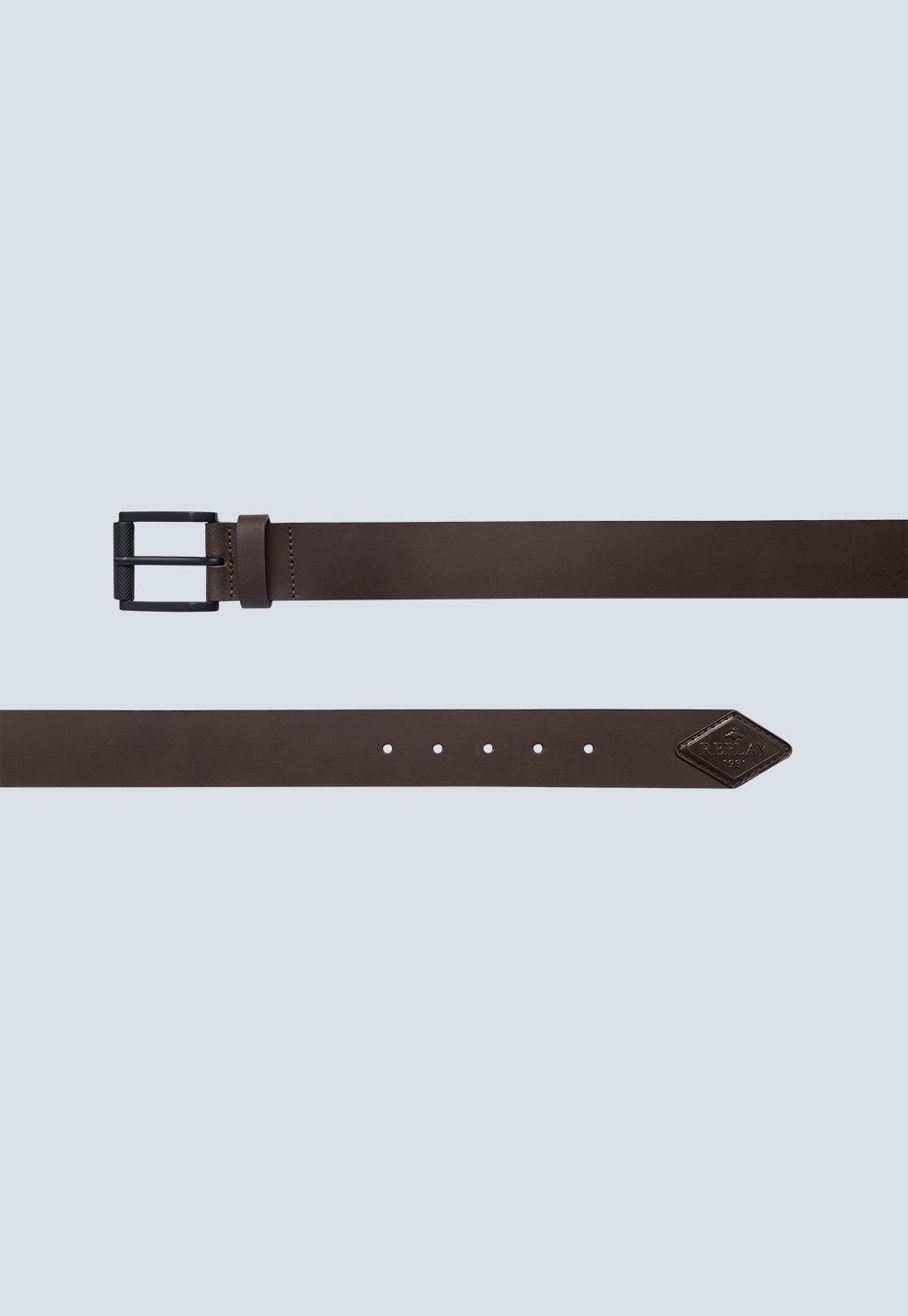 חגורה לגברים בצבע חום עם אבזם