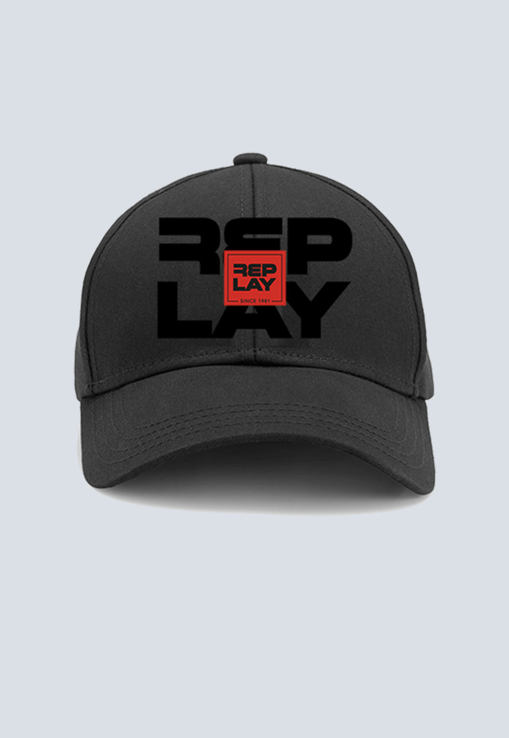 כובע מצחייה שחור עם לוגו