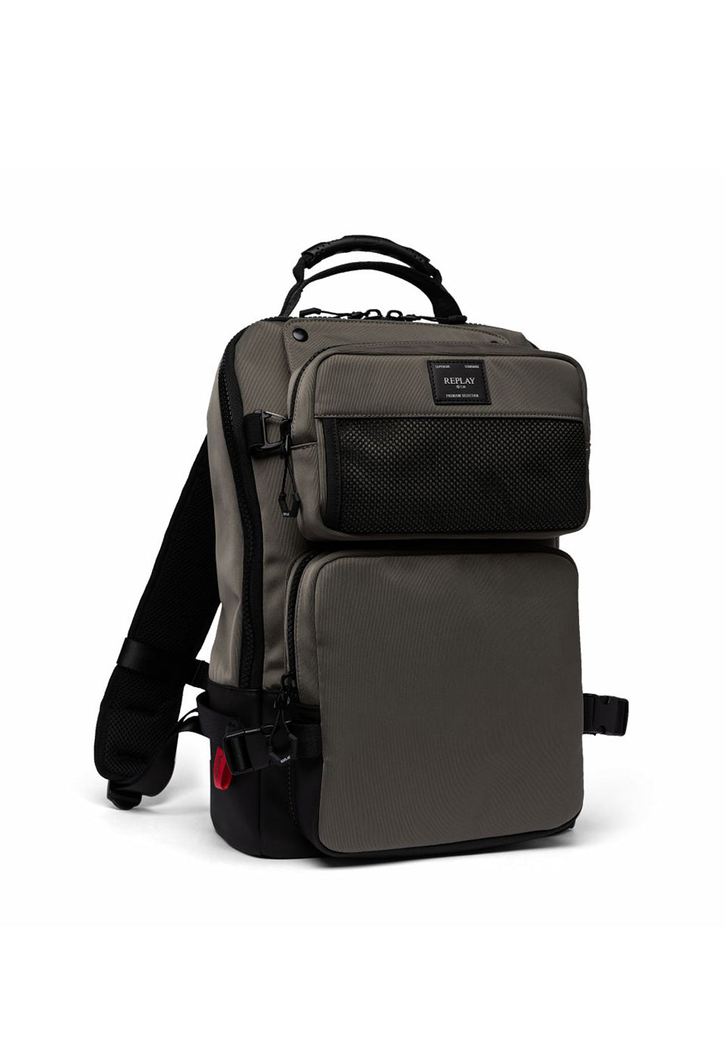 תיק גב בצבע אפור כהה עם כיסי רשת קדמיים