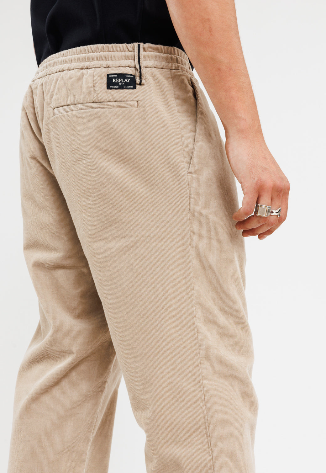 מכנסי קורדרוי רחבים לגברים