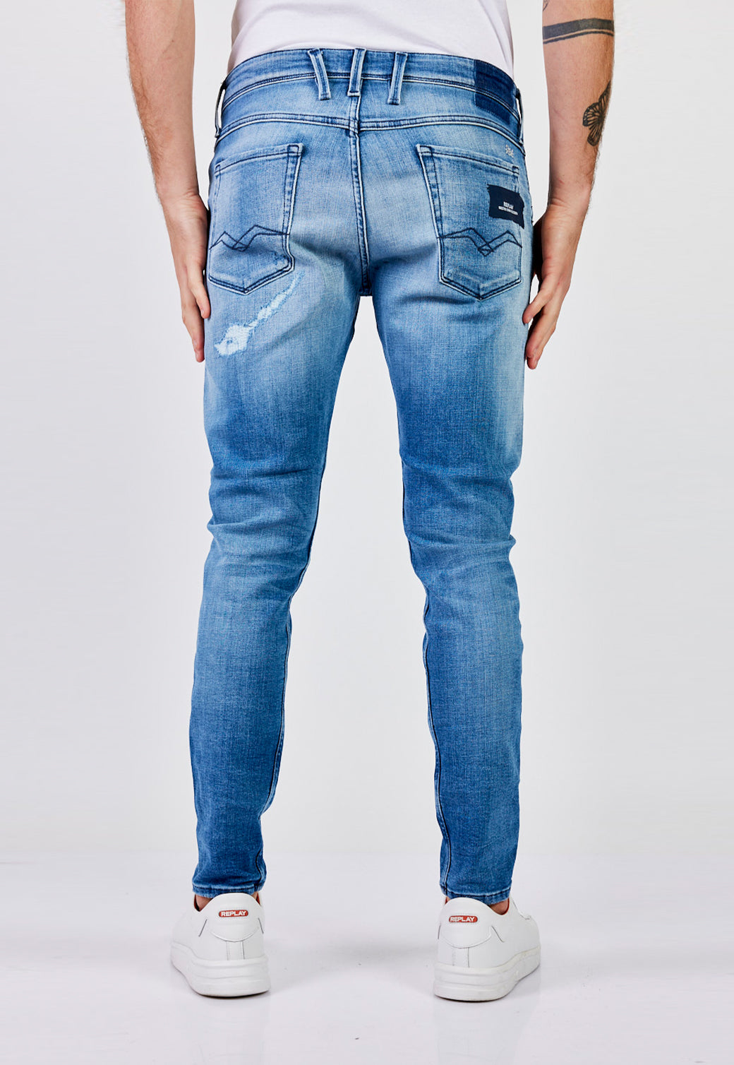 מכנסי ג'ינס Slim Fit BRONNY עם קרעים גברים