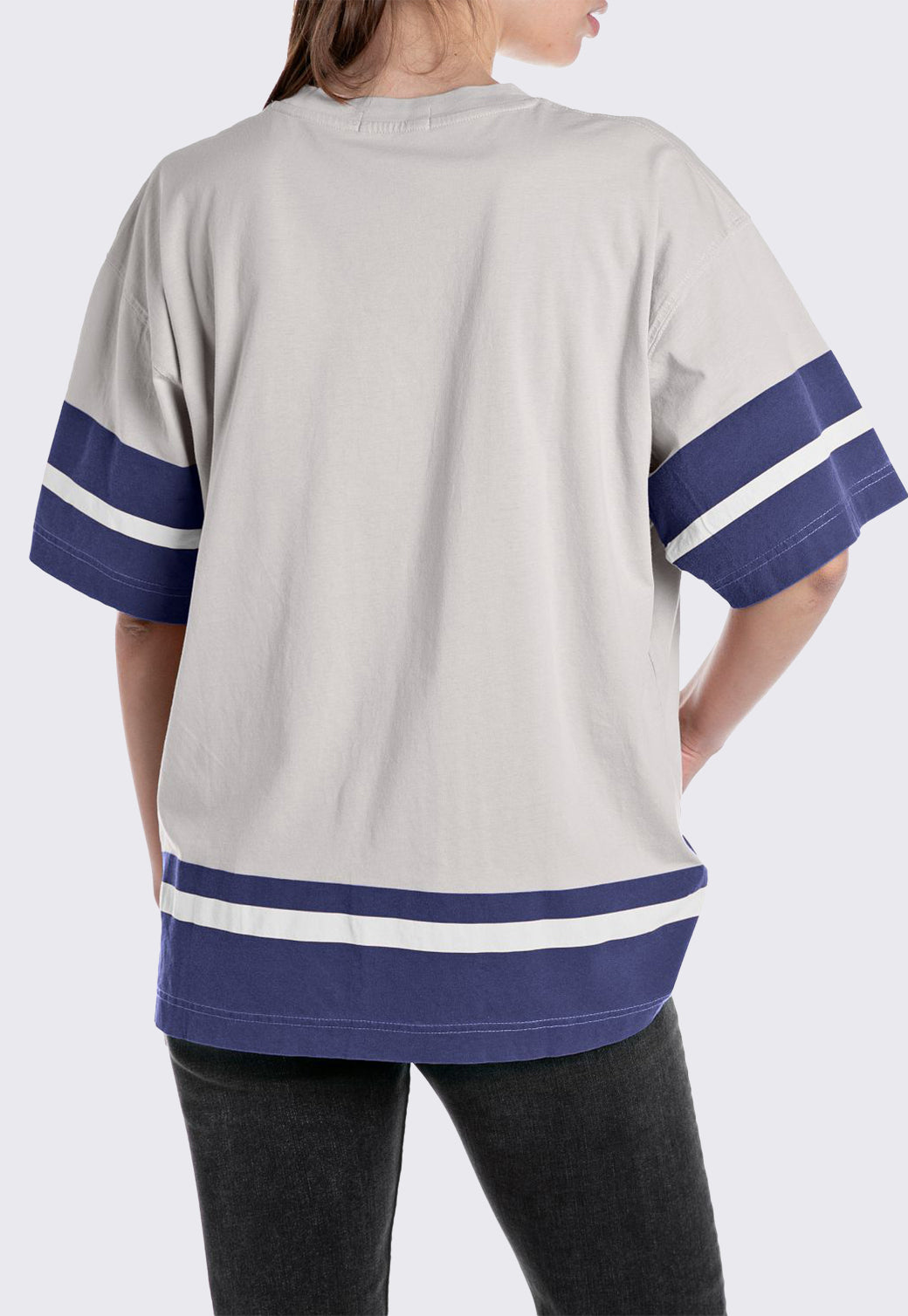 טי-שירט אוברסייז לנשים