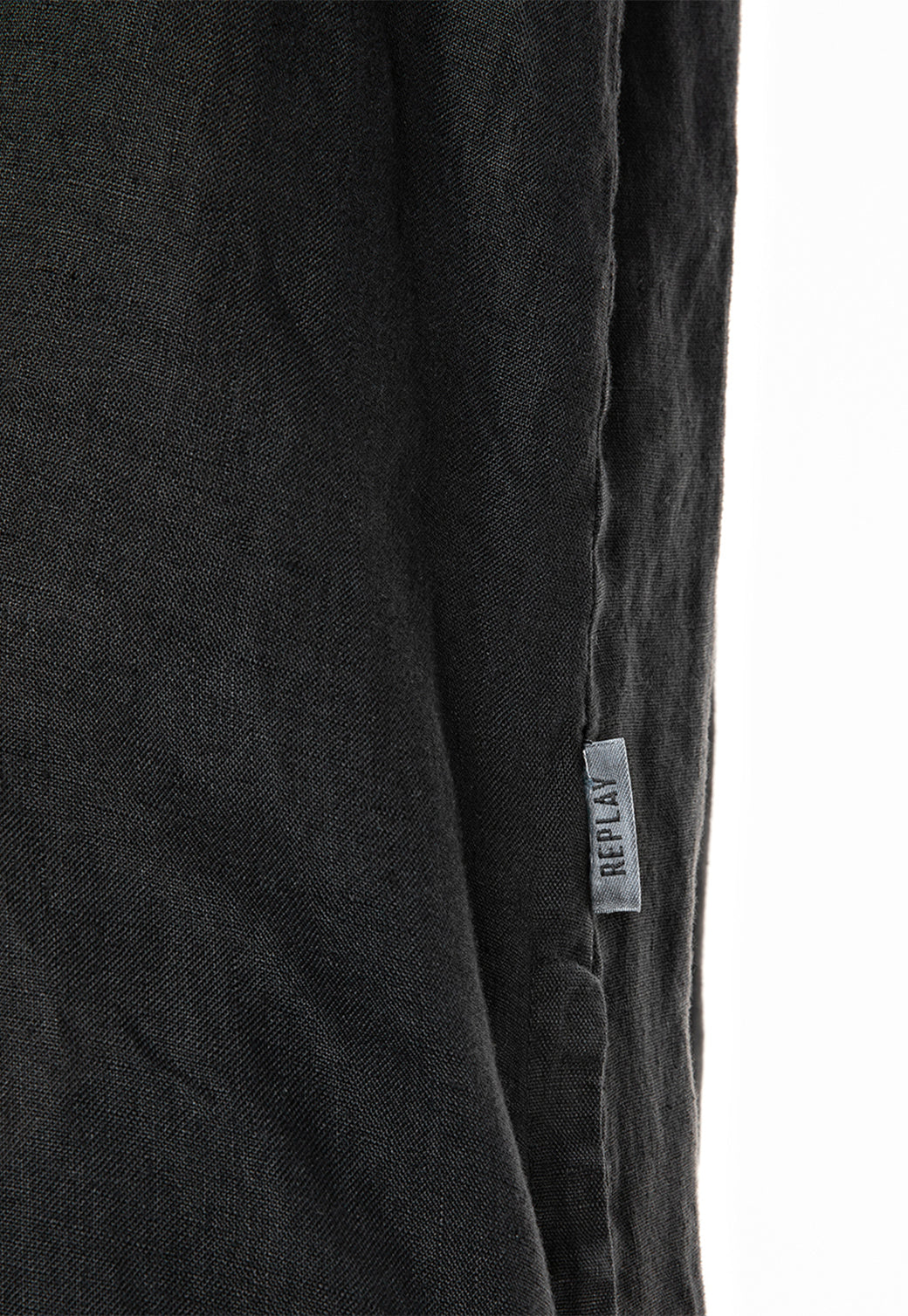 שמלת קיץ קצרה שחורה