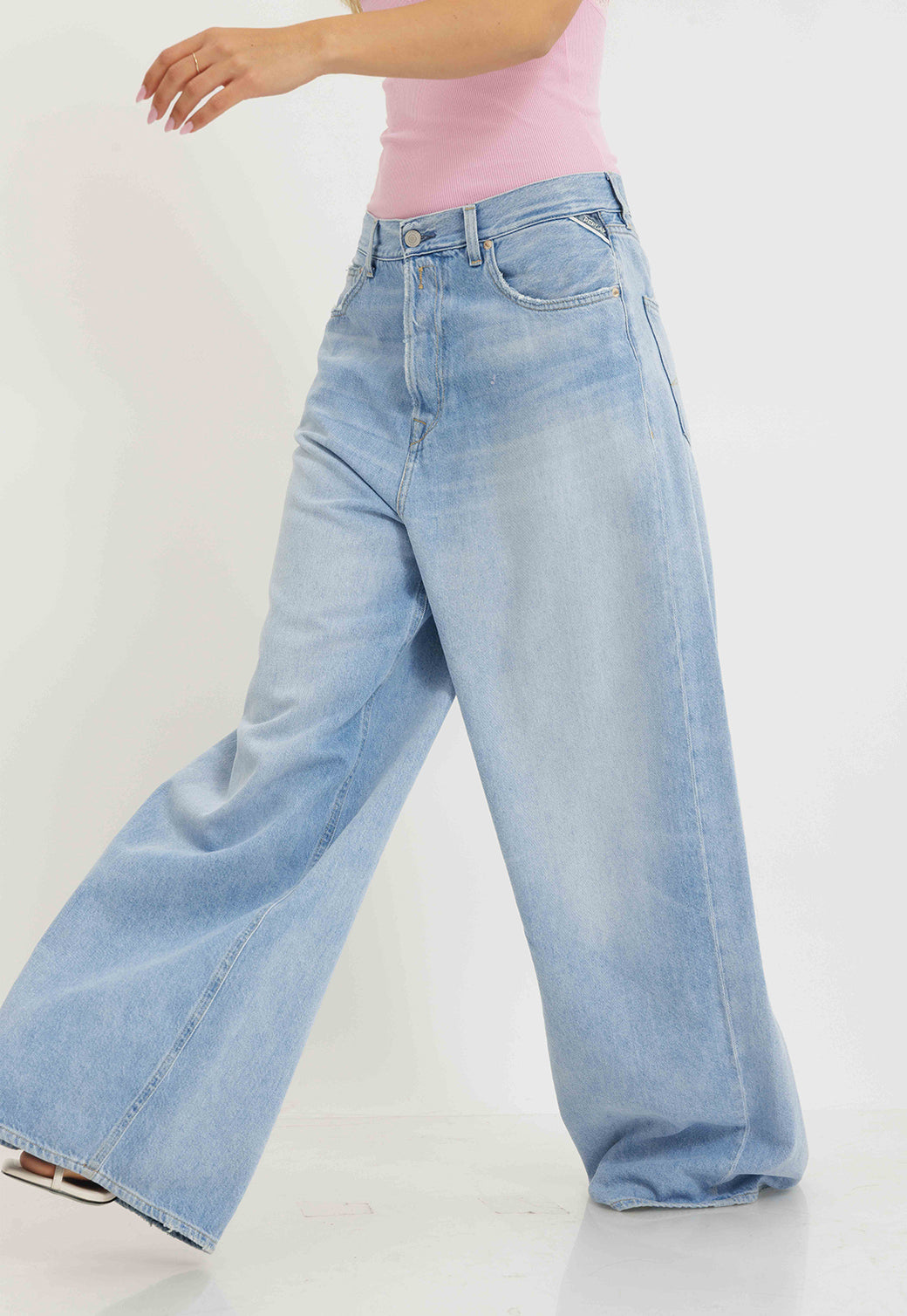 ג'ינס רחב בגזרת MARGOT לנשים