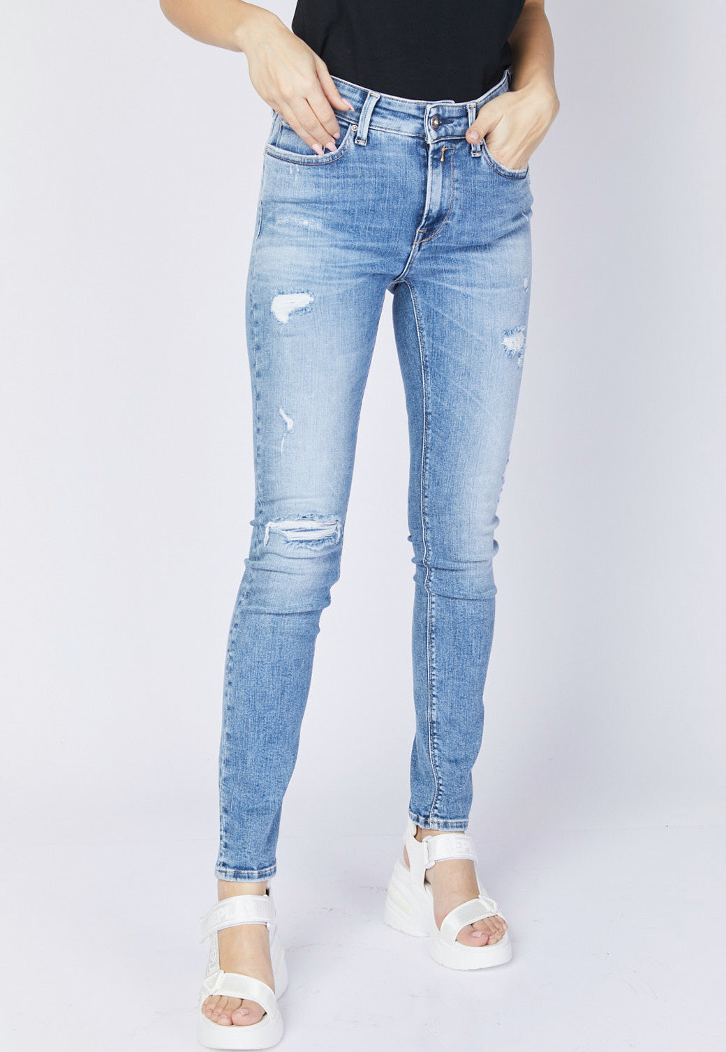 ג׳ינס סקיני גבוה נשים