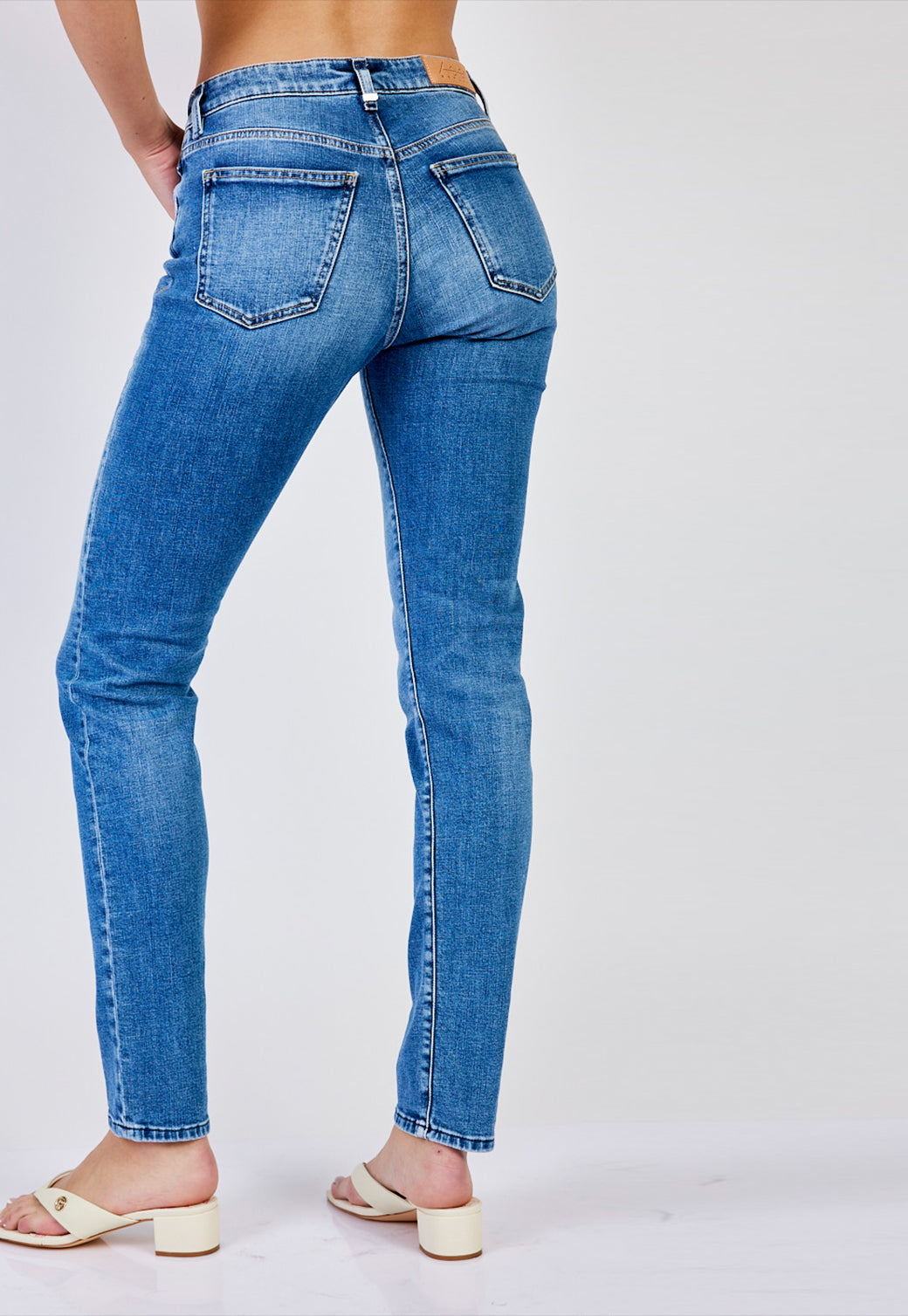 ג'ינס Skinny Atelier נשים