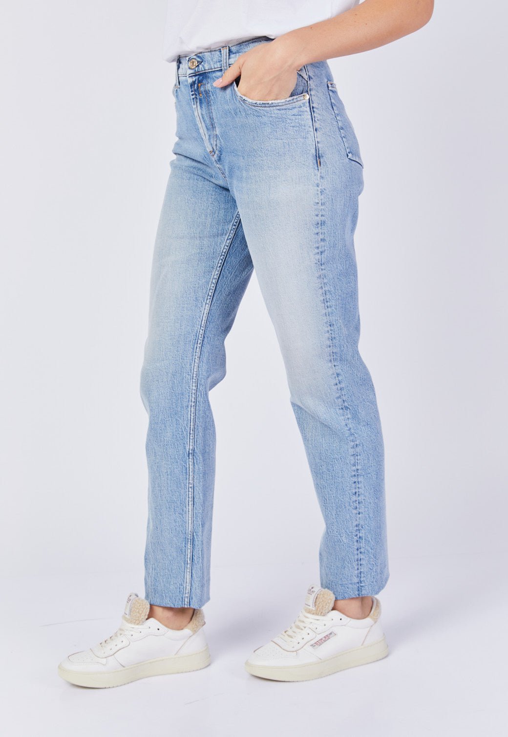 ג'ינס בגזרת Mom Fit נשים - Replay