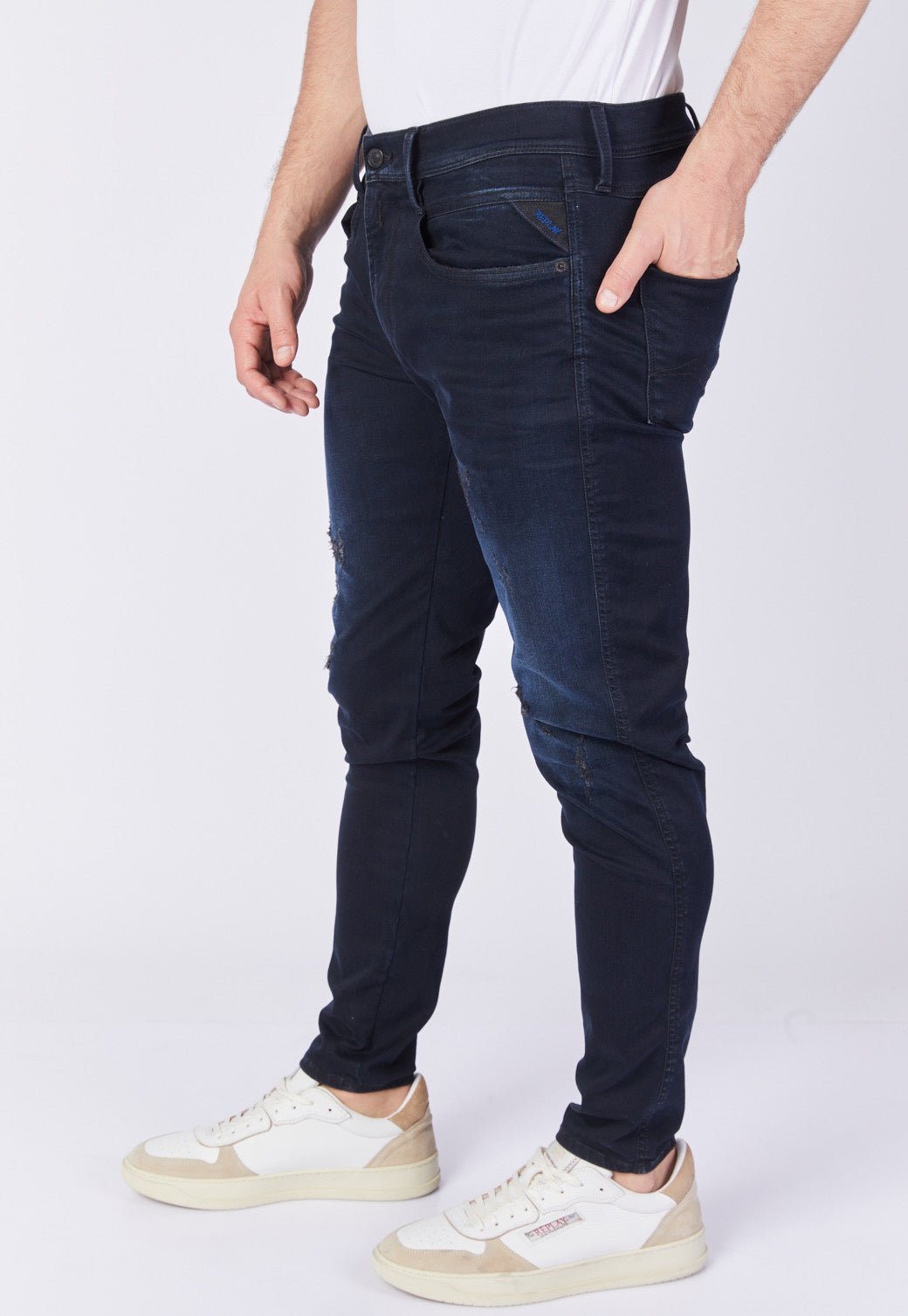 ג'ינס Slim Fit BRONNY עם קרעים קטנים גברים - Replay