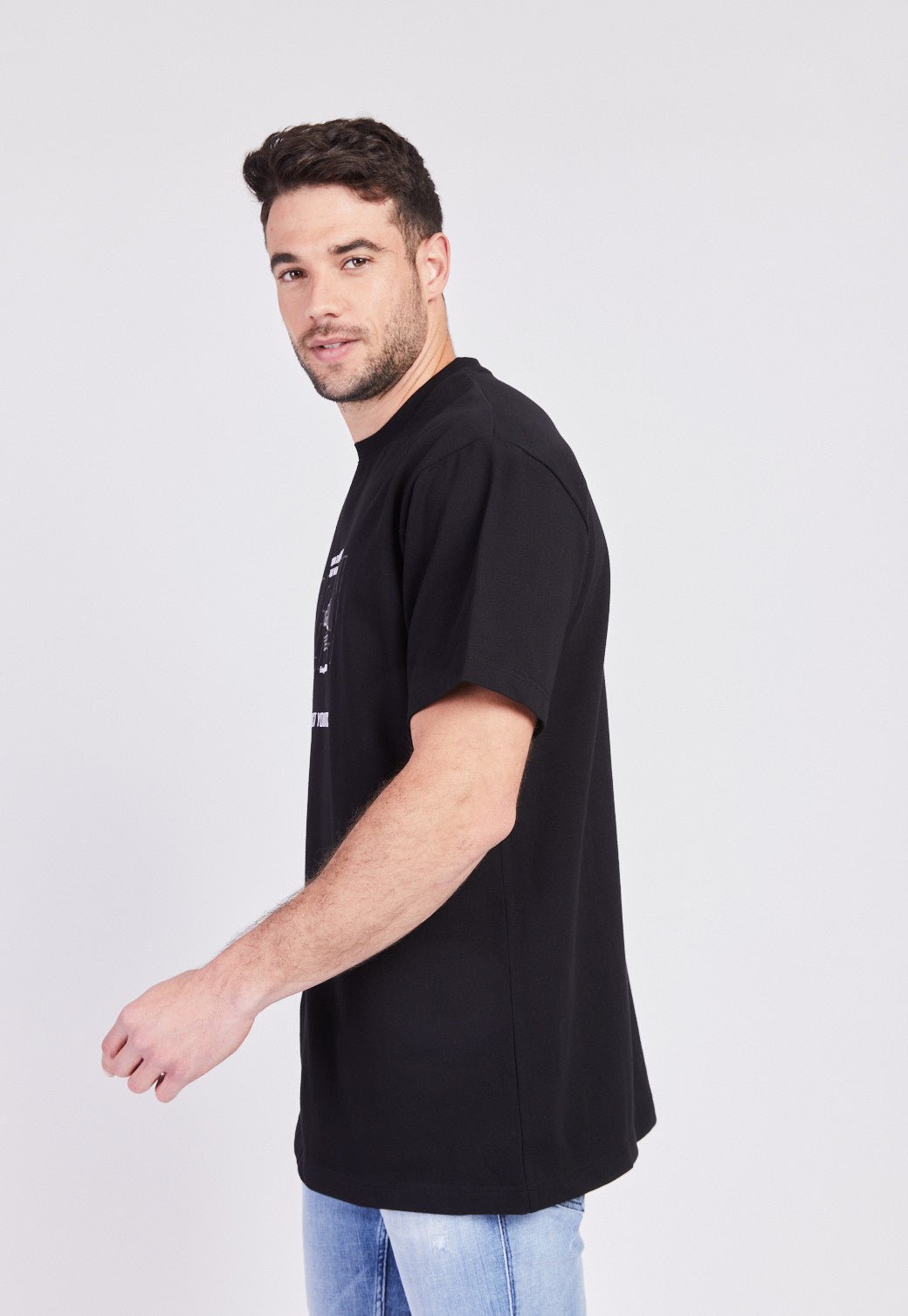 טי שירט קצרה רחבה עם הדפס בחזית גברים - Replay