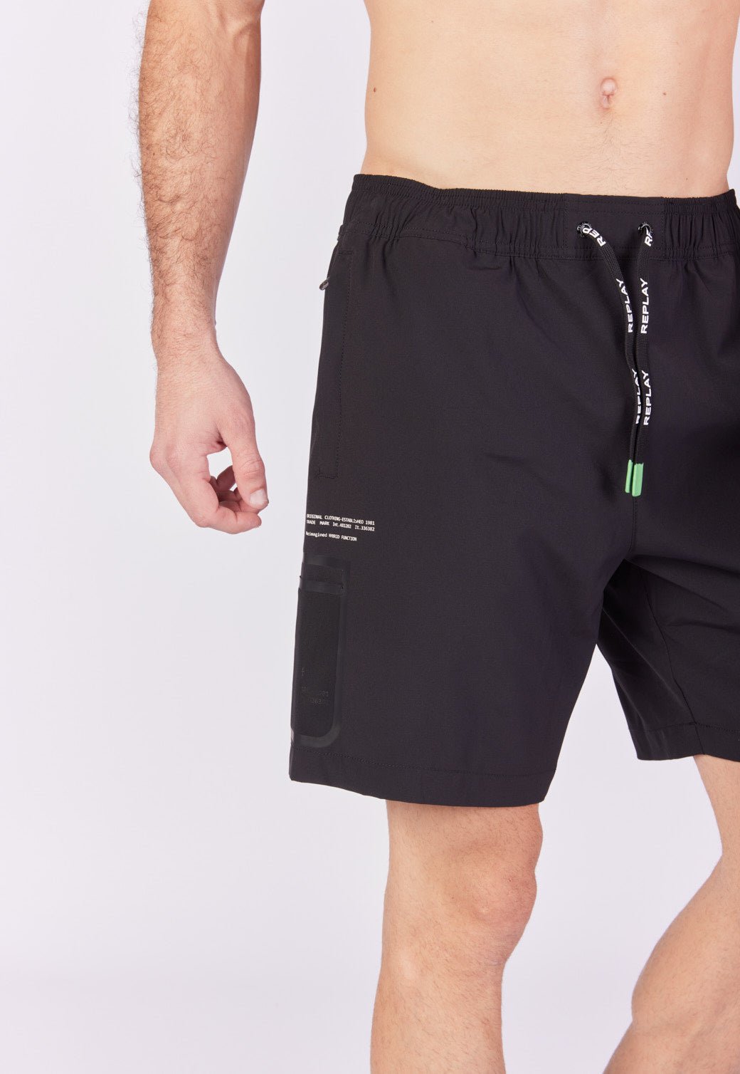 מכנסי בגד ים עם הדפסי לוגו גברים - Replay