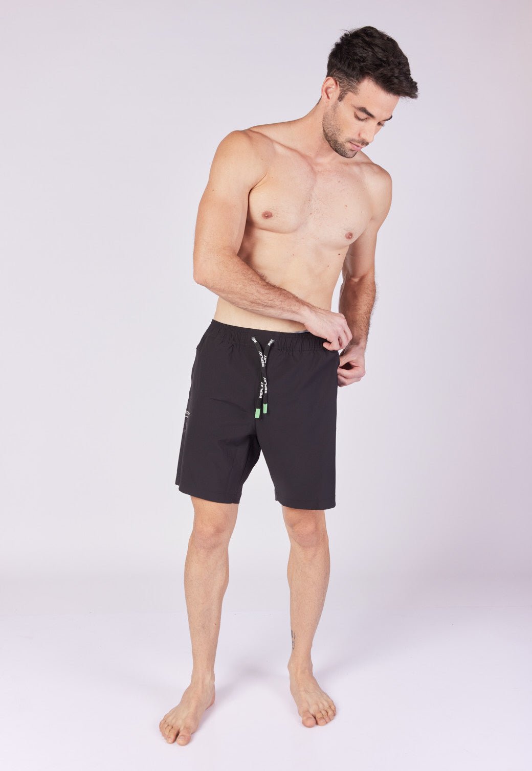 מכנסי בגד ים עם הדפסי לוגו גברים - Replay