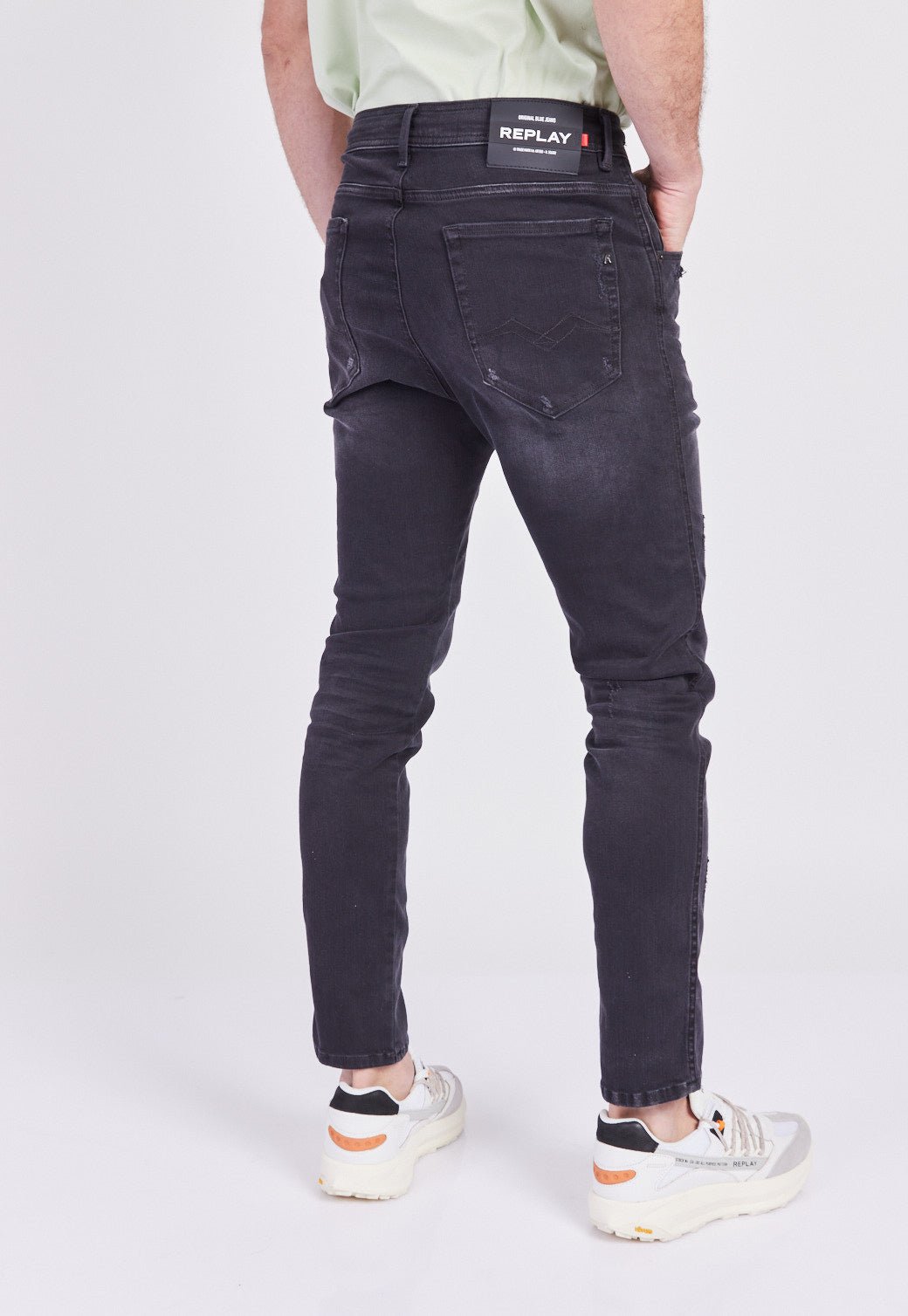 מכנסי ג'ינס בגזרה ישרה עם שרוך במותן גברים - Replay