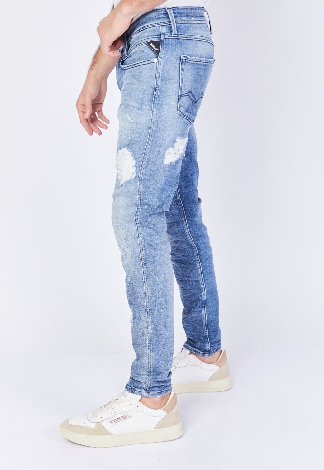 מכנסי ג'ינס Slim Fit BRONNY עם קרעים גברים