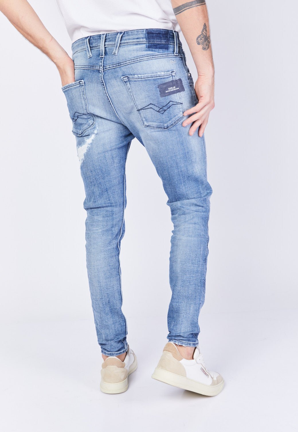 מכנסי ג'ינס Slim Fit BRONNY עם קרעים גברים