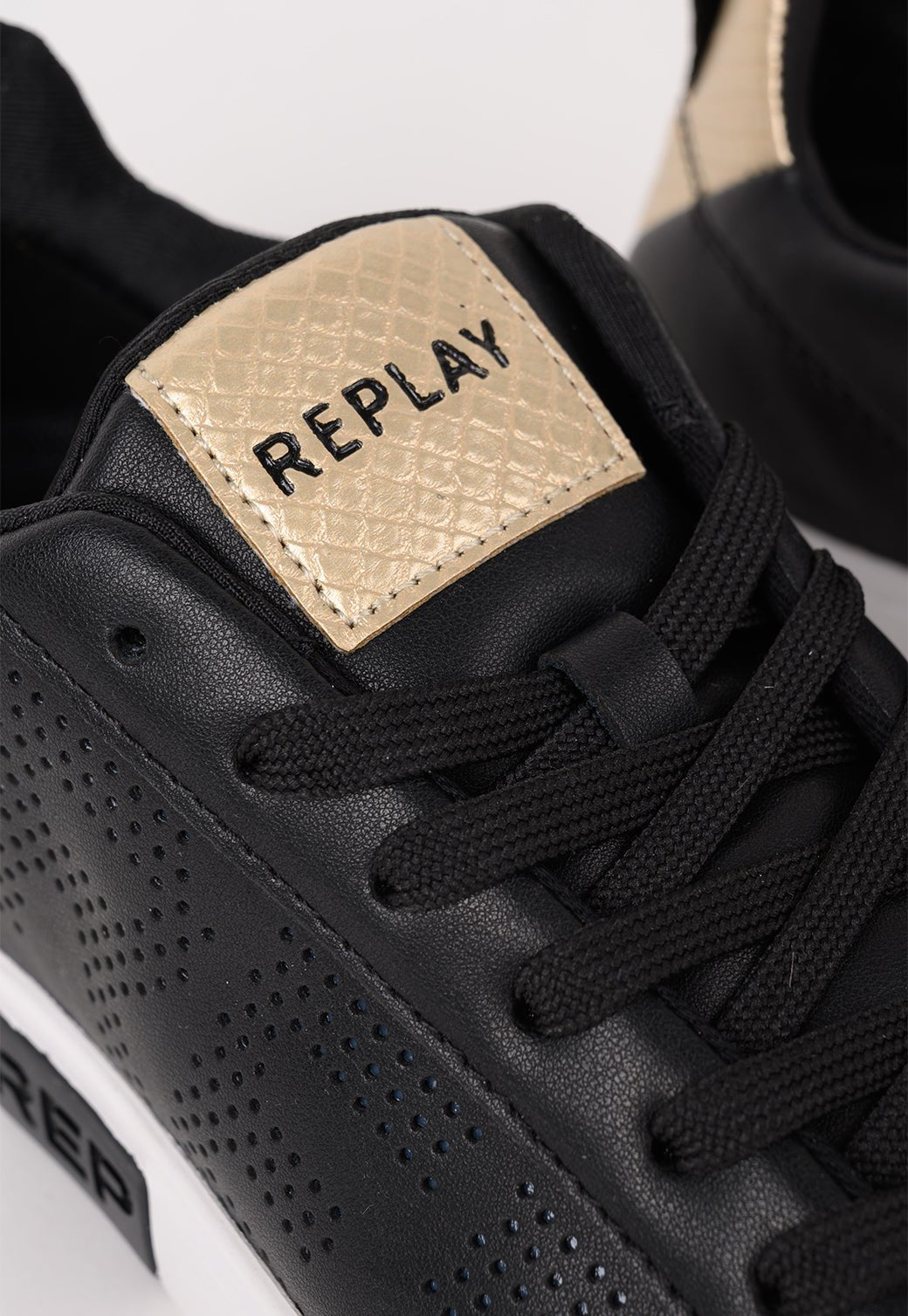 נעלי סניקרס נמוכות Polaris W Perf 2 נשים - Replay