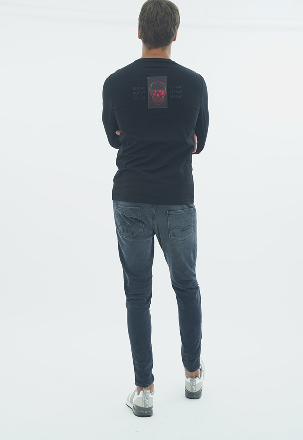 טי שירט לייקרה ארוכה עם הדפס גולגולת בגב גברים