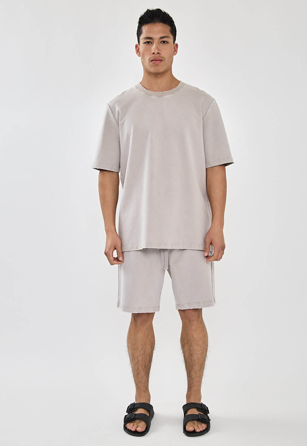 טי-שירט אוברסייז לגברים בצבע בז'