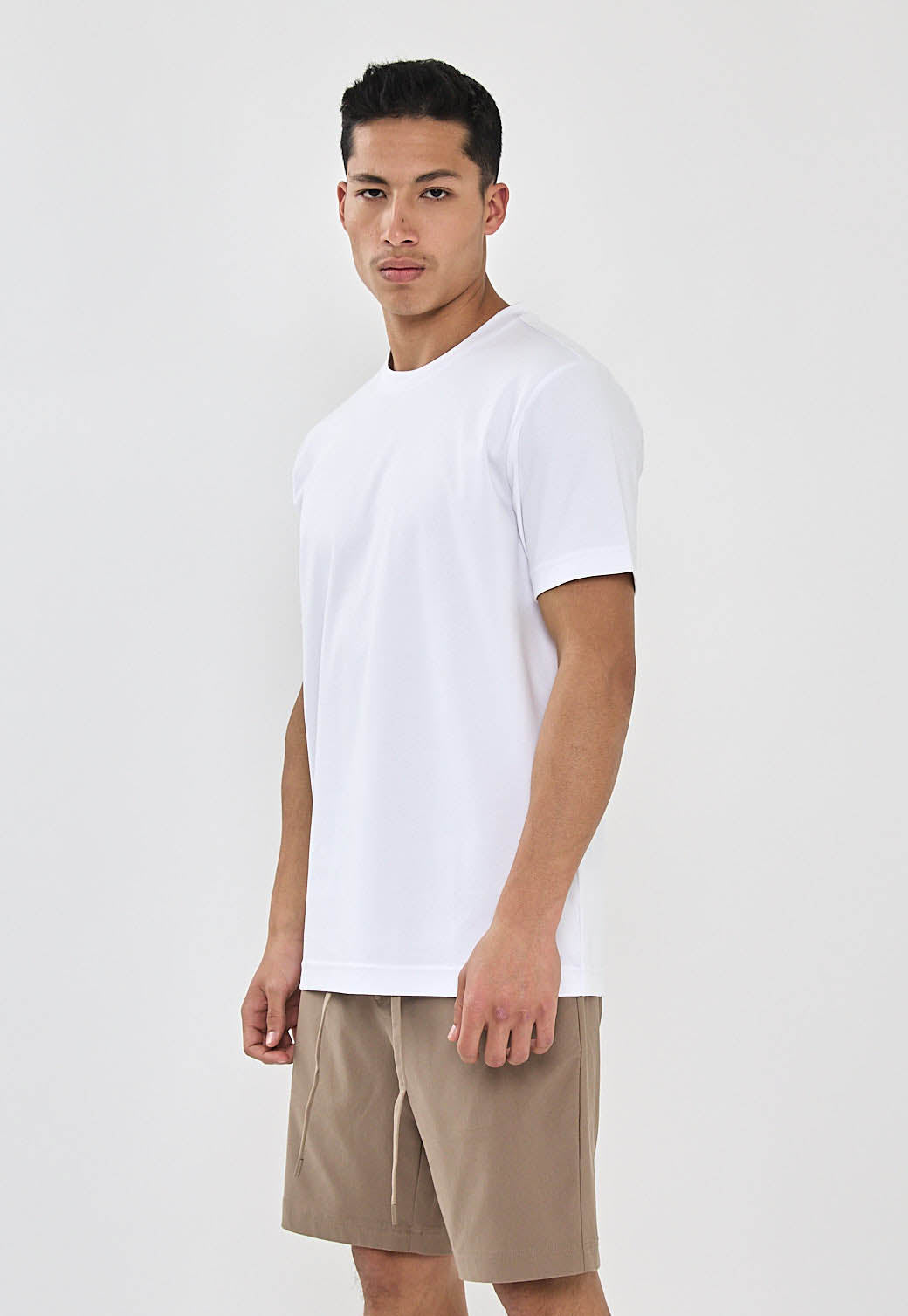 טי-שירט כותנה לגברים בצבע לבן