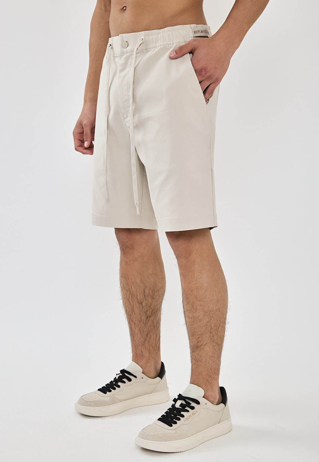 מכנסיים קצרים לגברים בצבע אבן RAYON