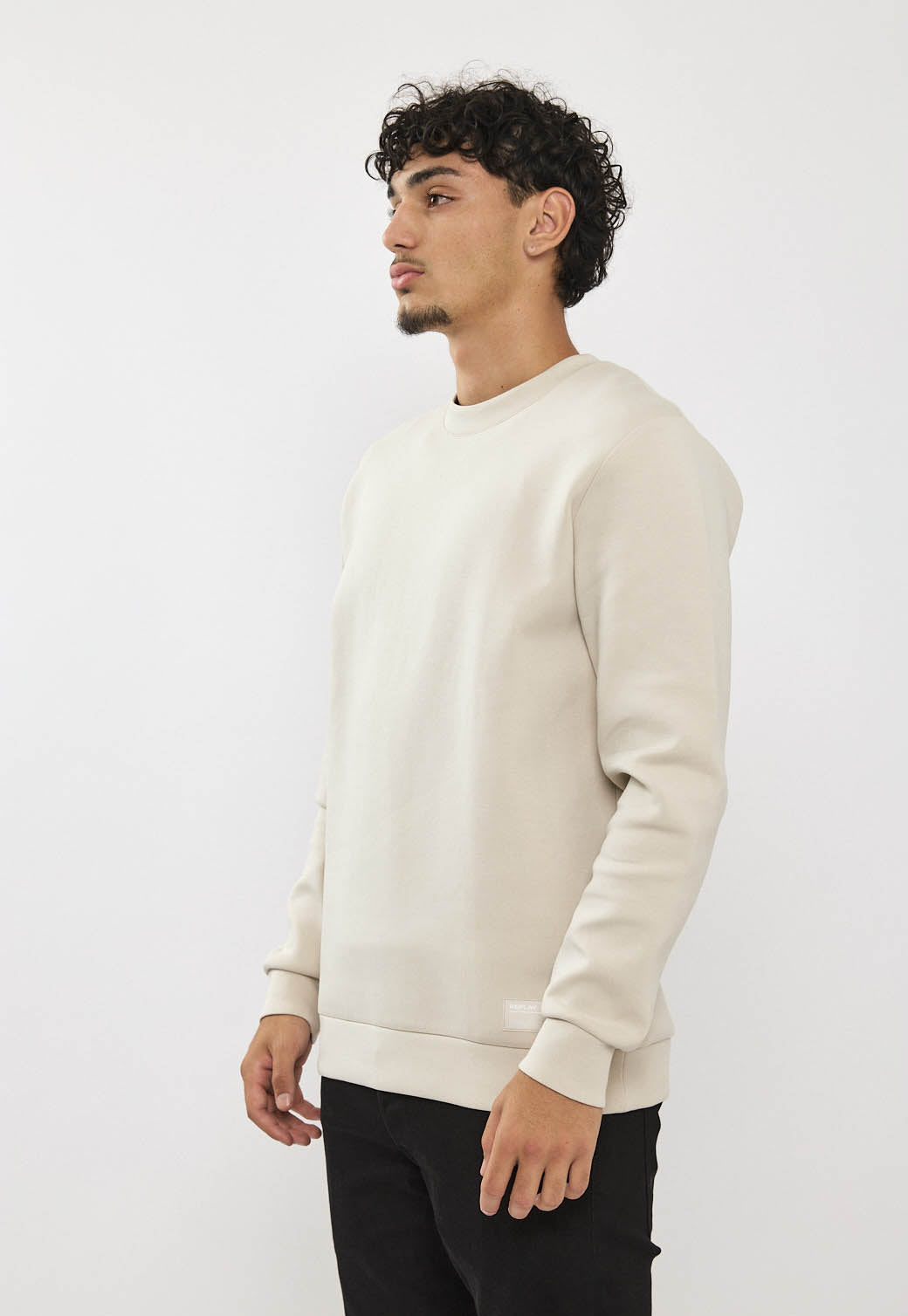 סווטשירט לגברים בצבע סטון עם הדפס בגב