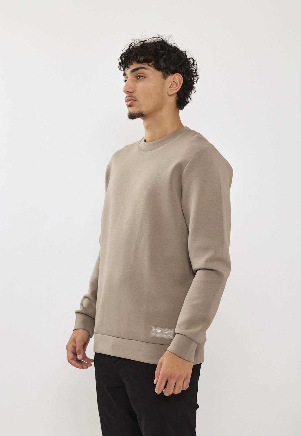 סווטשירט לגברים בצבע חום בהיר